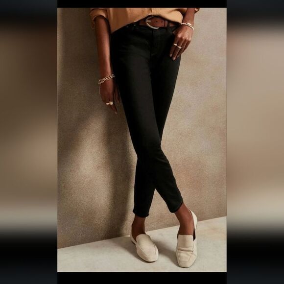 NWT Mid Rise Fade Resist Skinny Jeans 25P Black F918 - Picture 5 of 6